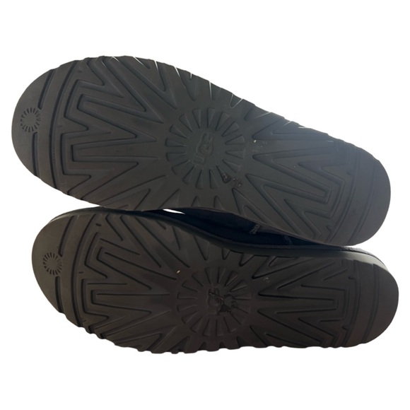 Classic short grey Ugg boot size 11 - Picture 6 of 7